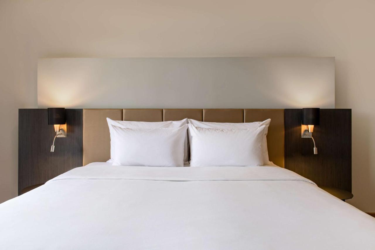 Radisson Hotel Tamboho Waterfront Antananarivo Luaran gambar