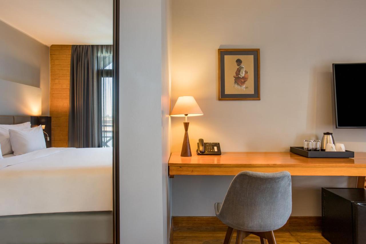 Radisson Hotel Tamboho Waterfront Antananarivo Luaran gambar
