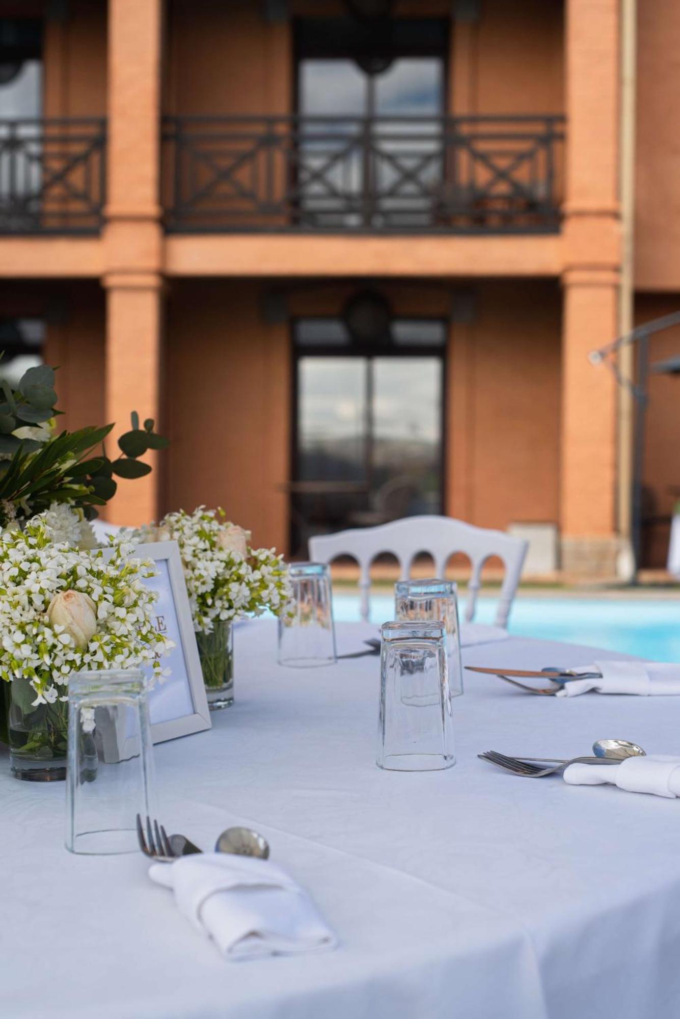 Radisson Hotel Tamboho Waterfront Antananarivo Luaran gambar